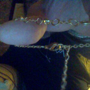 fine gold bracelet with quartz crystals